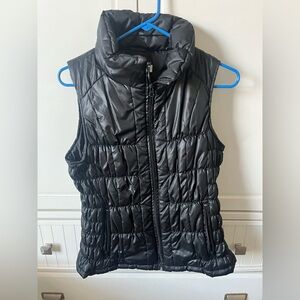 New York & Company Puffer Vest